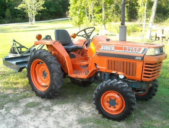 KUBOTA L2250 USZCZELKA GŁOWICY